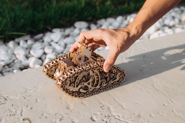 Puzzle 3D en bois Rokrgeek Mark 1 Steam Tank