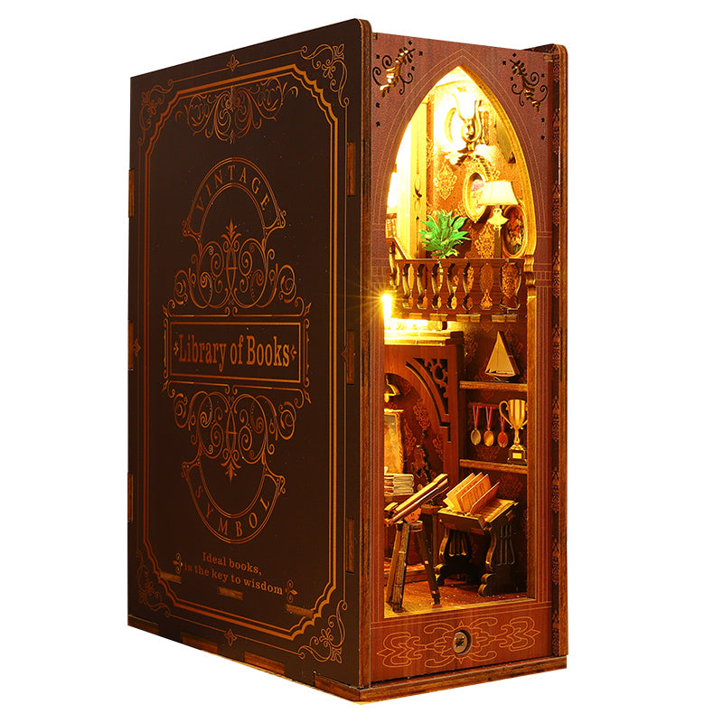Rokrgeek-Bibliothek mit Büchern – DIY-Bücherecke