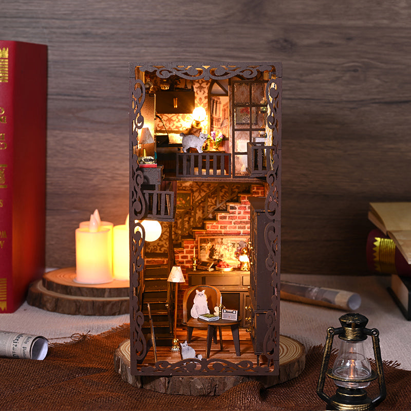 Rokrgeek Secret Castle Book Nook