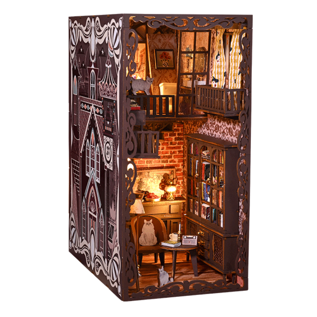 Rokrgeek Secret Castle Book Nook