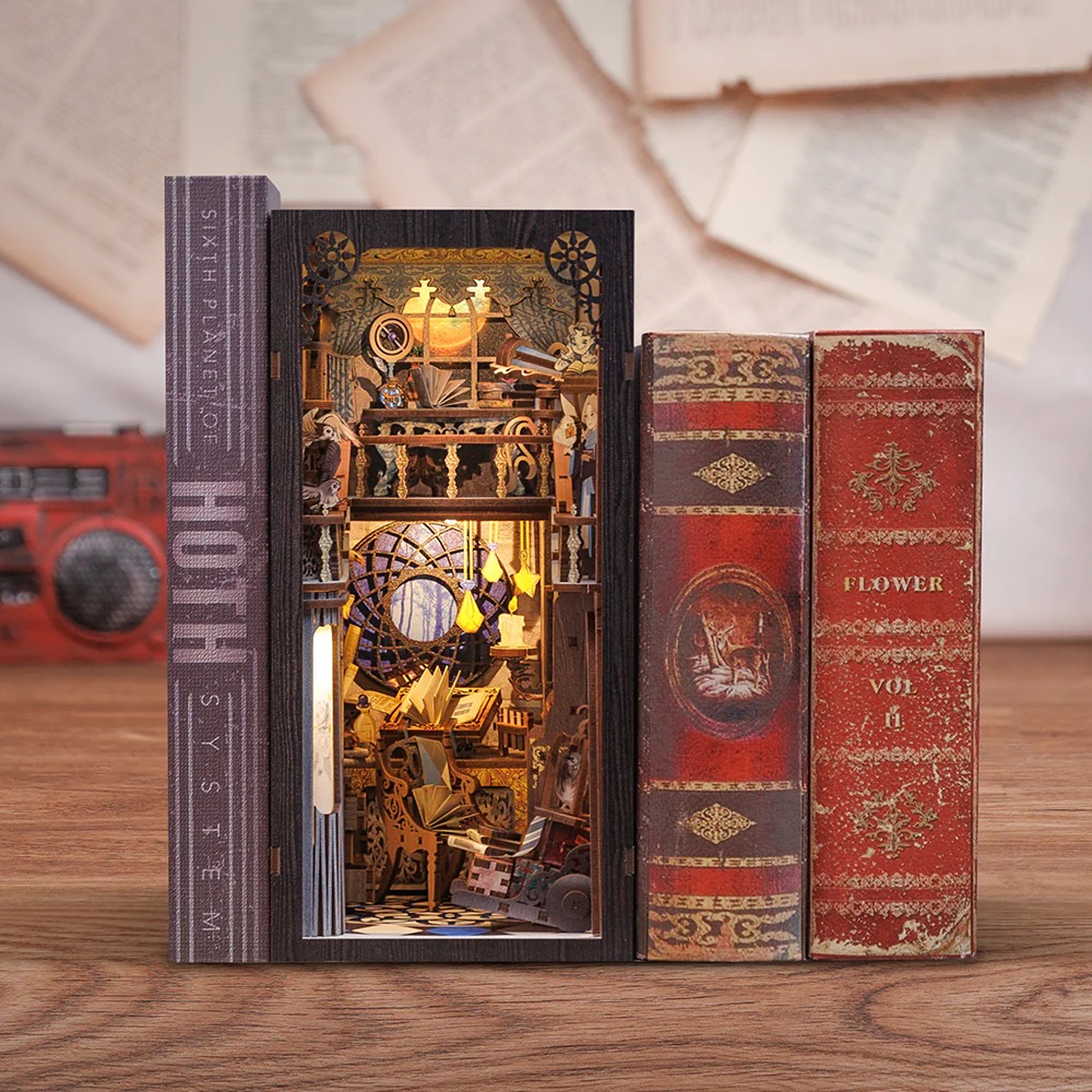 Rokrgeek Nebula Rest Room DIY Book Nook
