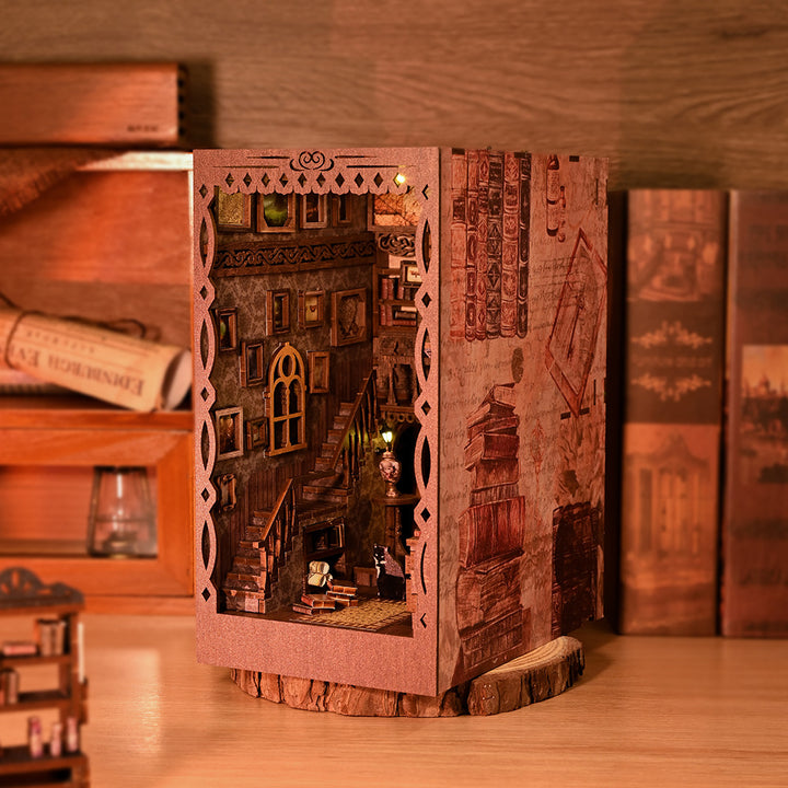 ROKRGEEK Vintage bookstore DIY BOOK NOOK