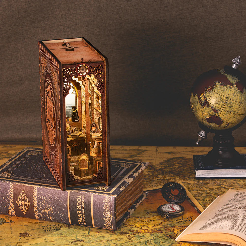 Rokrgeek Sailing Memory DIY Book Nook