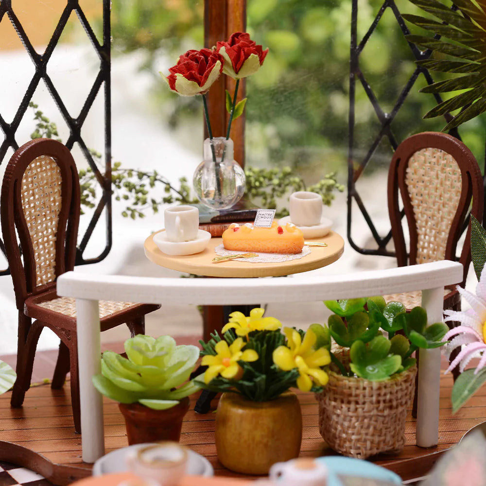 Alice's Garden Cafe Kit de maison de poupée miniature