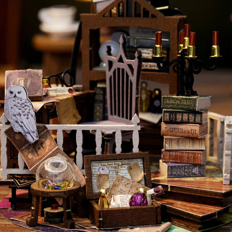Rokrgeek Magic House DIY Miniature House