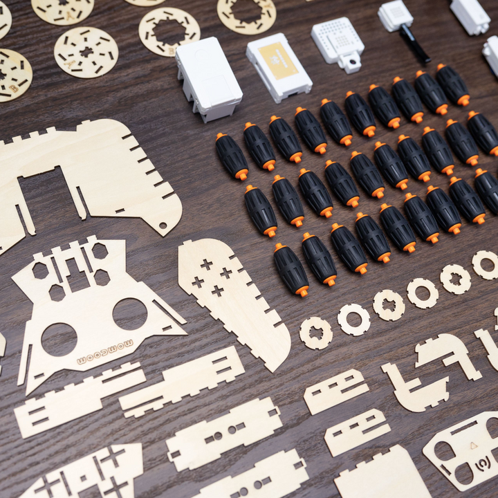 Puzzles en bois 3D ROKRGEEK Woodmaster RC Char d'artillerie