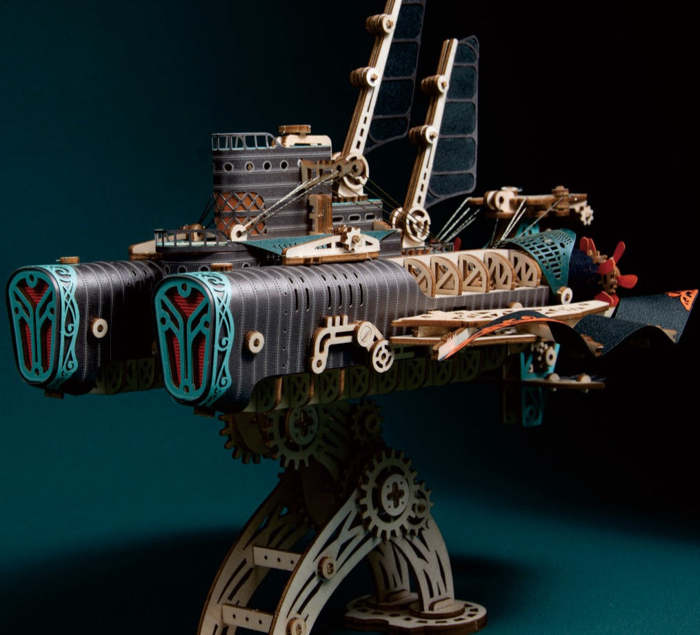 ROKRGEEK Wooden Handcrafted Undersea Masterpiece