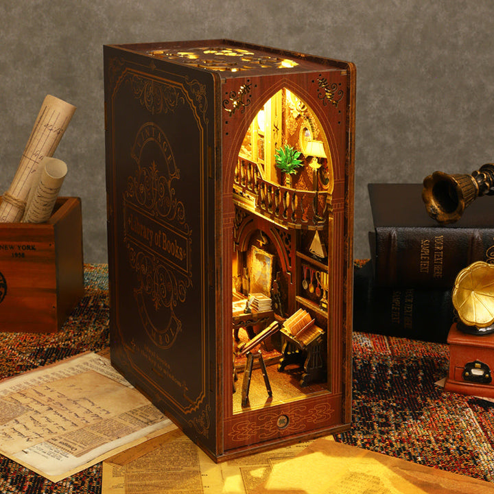 Bibliothèque de livres DIY BOOK NOOK