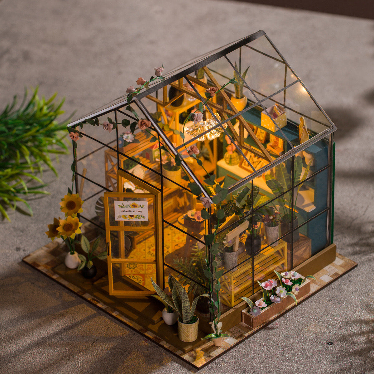 Cathy's Flower House DIY Miniature House – Rokrgeek