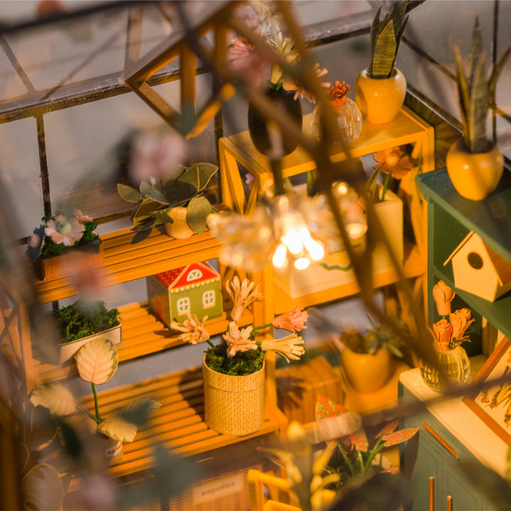 Cathy's Flower House DIY Maison miniature