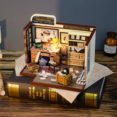 rokrgeek Lodge Detective diy miniature house