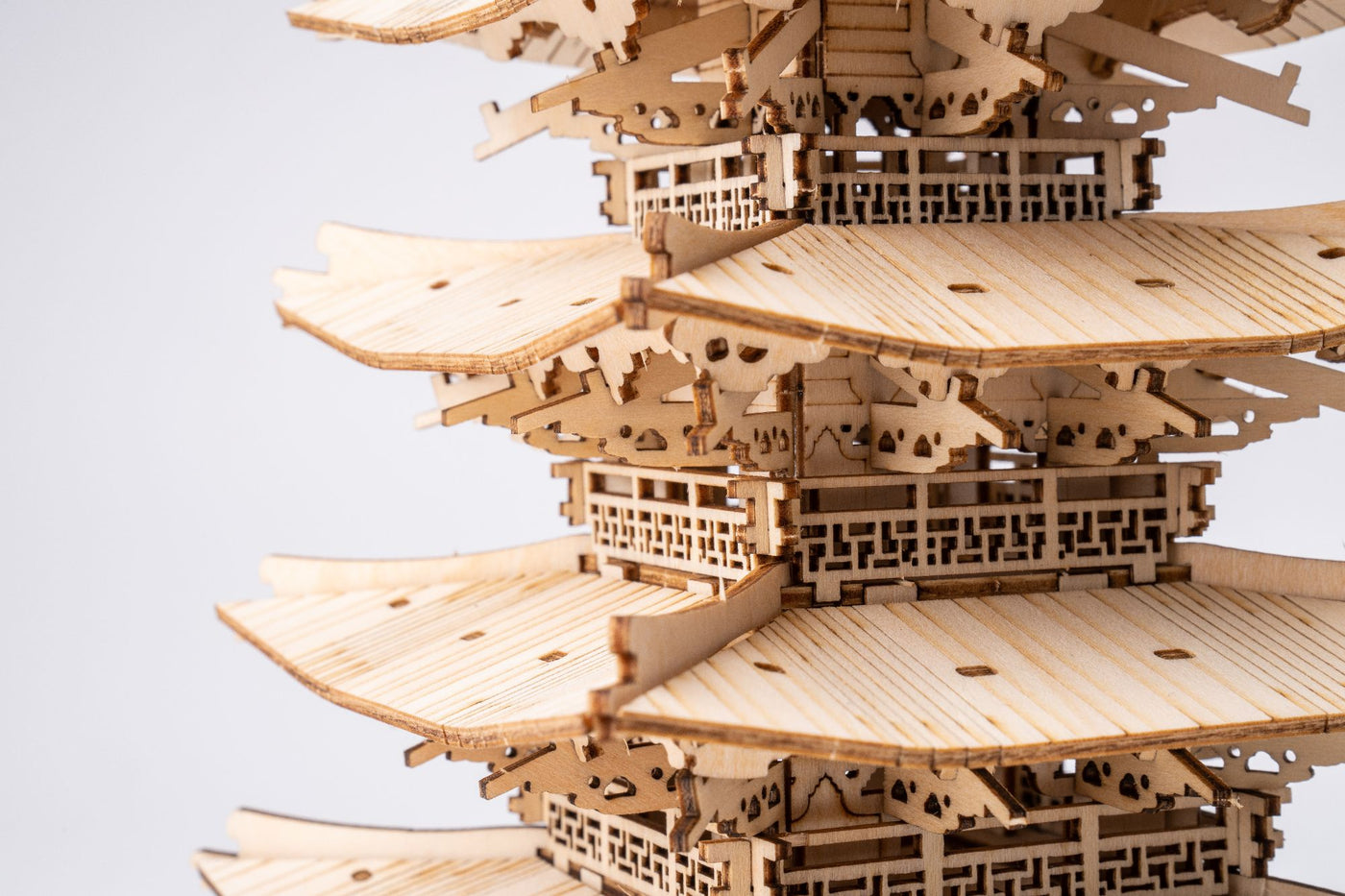 rokrgeek 3D-Holzpuzzle mit alter Pagode