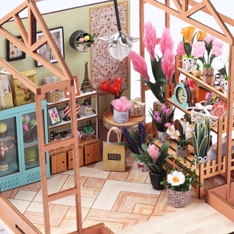 Rokrgeek Jenny's Greenhouse Miniature House Kit